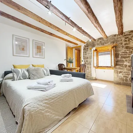 Casa Opechs Holiday home Murillo de Gallego