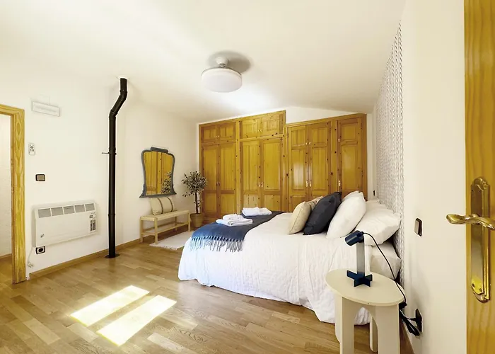 Casa Opechs Сasa de vacaciones Murillo de Gállego